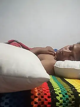 Chat +18 de Leunamt ao vivo