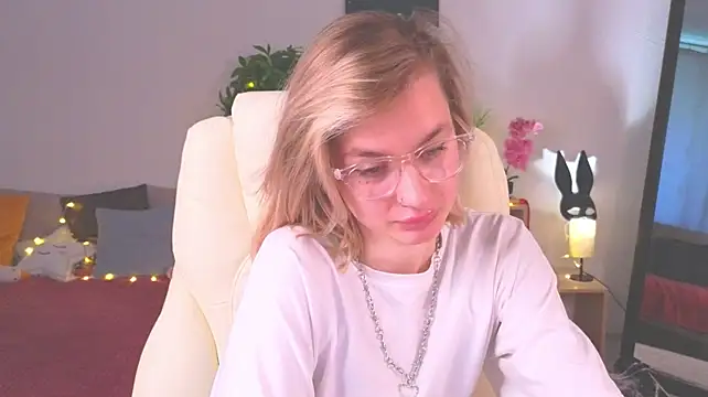 NoraMoreau – Live XXX-chat