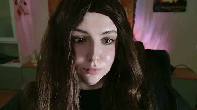 Czat XXX na żywo – Emilia_Noir