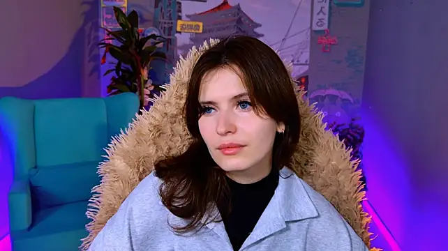 LolaDominara élő XXX-chatje