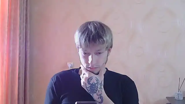 frama666 Live XXX-Chat