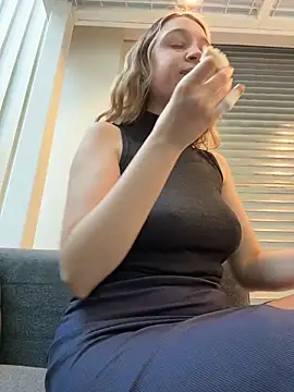 Chat +18 de SashaCatt ao vivo