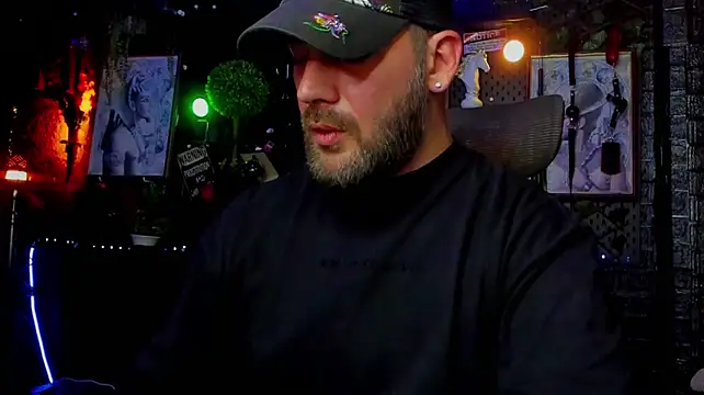 XXX chat uživo modela LexHardy