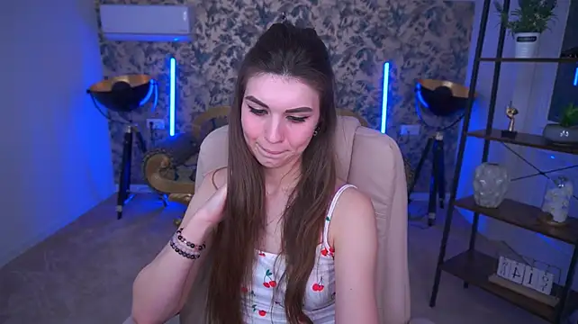 Živý XXX chat KylieJoyys