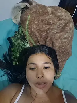 caylinhot7 Chat XXX in diretta
