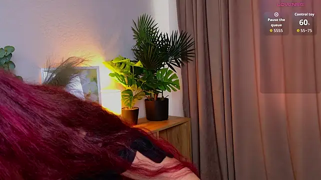 LeyaaStarr Live XXX-chat