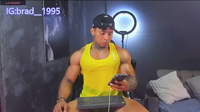bradley_smithのライブXXXチャット