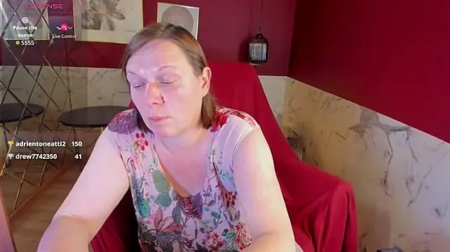 KellyPerfection লাইভ XXX চ্যাট