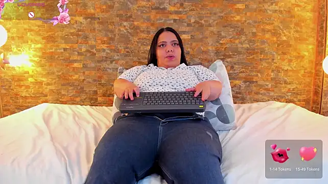 adenile5 Live XXX-Chat