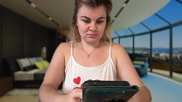 LauraLlq – Naživo XXX chat