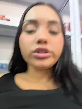 sara-cherry Chat XXX in diretta