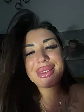 RuslanaXX 라이브 XXX 채팅
