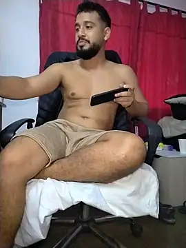 BadboyX333 Chat XXX in diretta