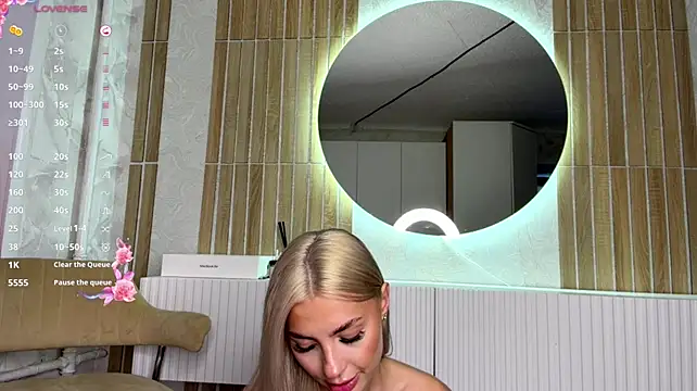 WavaHessler Chat XXX in diretta