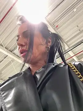 Czat XXX na  żywo – KimKelly13