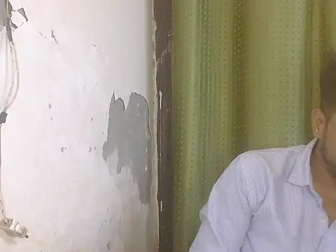 Chat +18 de Stubborndesiboy ao vivo