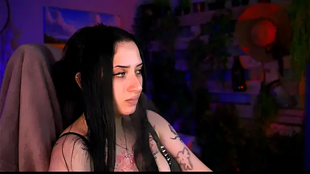 MonicaLowes Chat XXX live