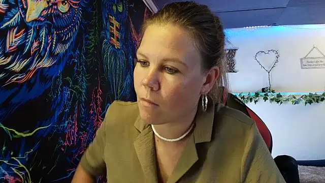 CallMeMaria Live XXX Chat
