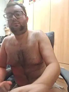 XXX chat uživo modela Javier_bear