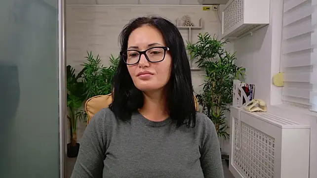 HellenDesire Chat XXX in diretta