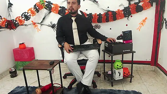 Chat XXX en directo de KalethBigDick