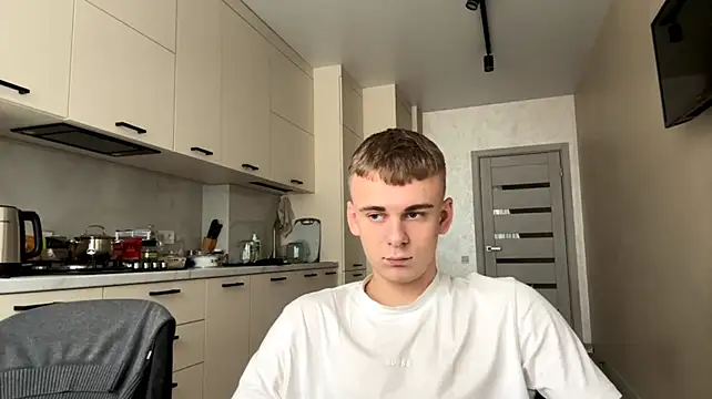 Онлайн чат XXX SoloFury