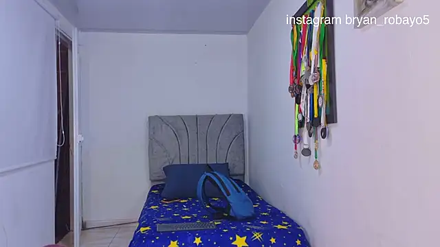 Bryan_robayo5 Chat XXX in diretta