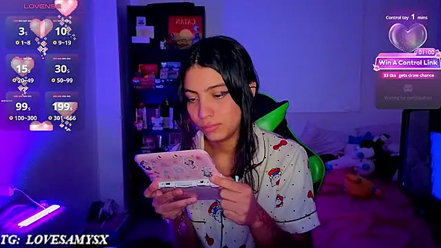 Chat +18 de Lovelyamyy ao vivo