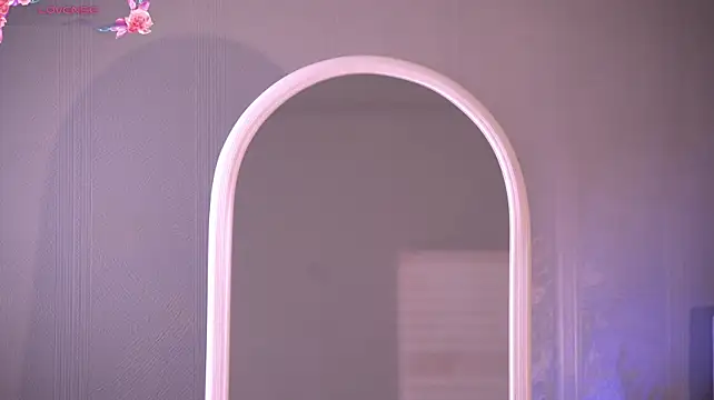 Emmiellee Live XXX-Chat