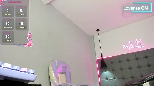 scarletcherry18 live XXX chat