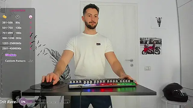 ZackFraser live XXX chat