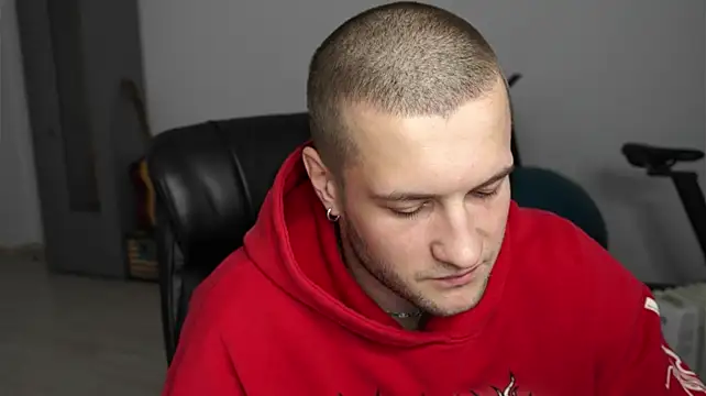 Igor_Wilde Chat XXX in diretta