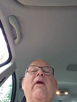mullig57 live XXX chat