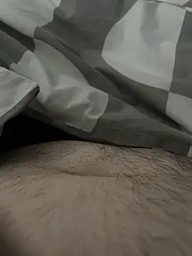 smallcockbigcum Show in webcam