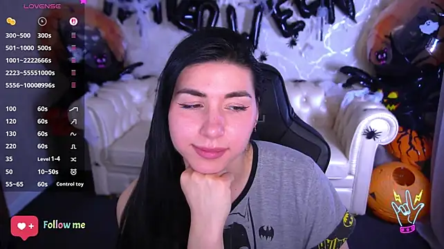 Czat XXX na żywo – EmilyCandyy