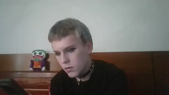 XXX chat uživo modela cute_tosha