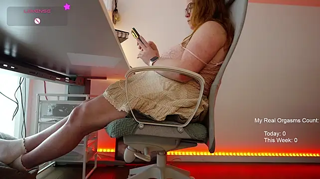 Czat XXX na żywo – GingerAleMILF
