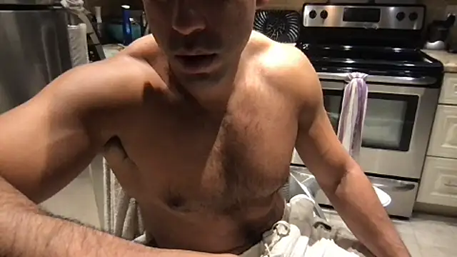 Czat XXX na żywo – BigGuyMuscle