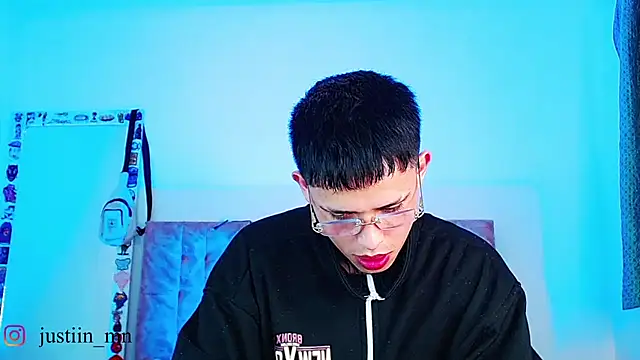 Chat XXX en directo de _justinmoon2