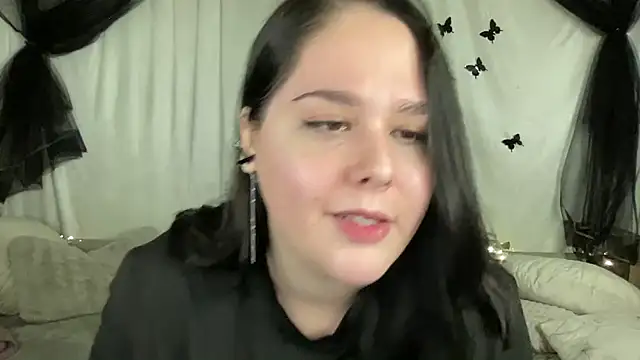 IvyLebelly's Live XXX Chat