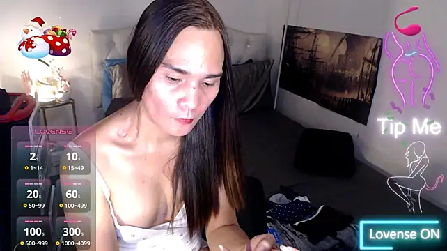 NinaDOM4CUM Chat XXX in diretta