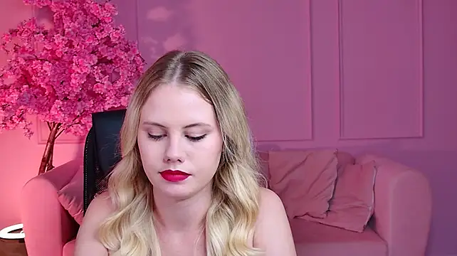 LanaWey – Naživo XXX chat