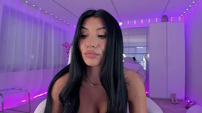 Czat XXX na żywo – missdiamond_