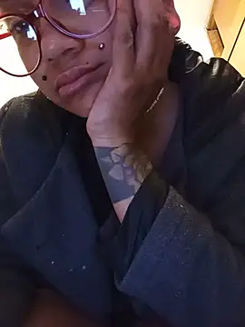 xblackstarX1's Live XXX Chat