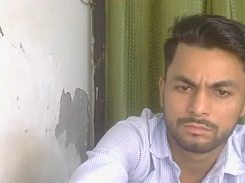 Stubborndesiboy Chat XXX live