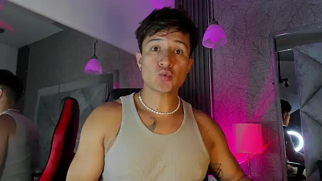 Hassbyd Chat XXX in diretta