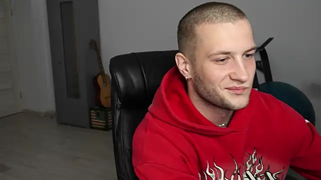 Igor_Wilde live XXX chat