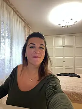 Chat XXX en directo de Dina0908