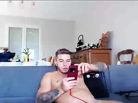 Elkafit28 Adlı Modelin Canlı XXX Sohbeti