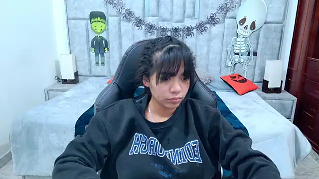 laureentt_ Chat XXX in diretta